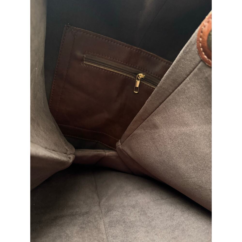 NWOT Large Chocolate Brown Faux Leather Shoulder Bag - Picture 9 of 10